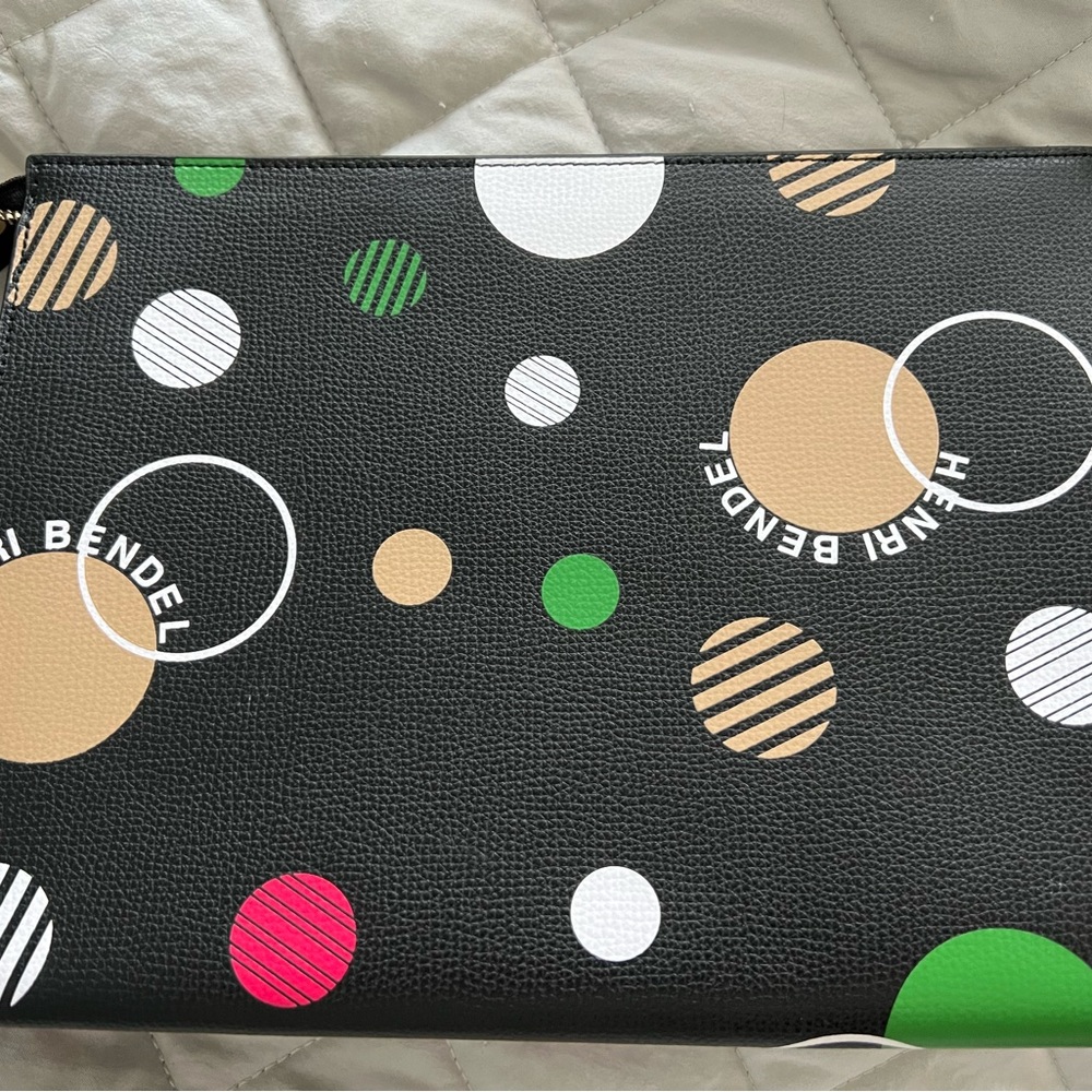 Fun Clutch - image 2